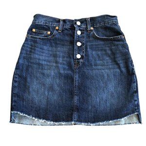 Gap 5 Pocket High Rise Mini Skirt in Dark Denim.